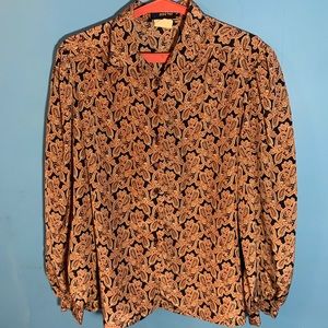 PanHer Button Up Vintage Fluffed Shoulders Top Worn